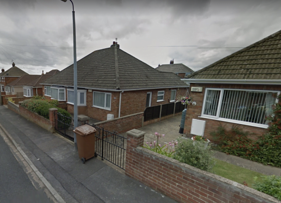 Police discover a mans body in Cleethorpes
