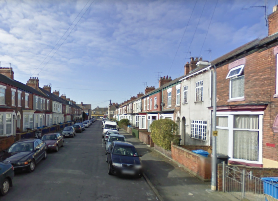 Body of Hull woman undiscovered for weeks