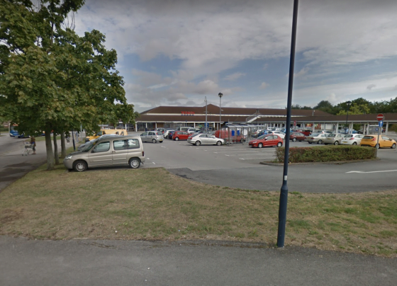 Police seek assault victim in Hull