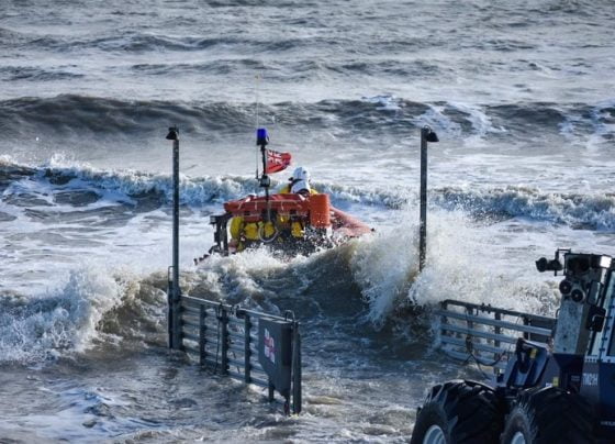 RNLI issues coastal weather warning