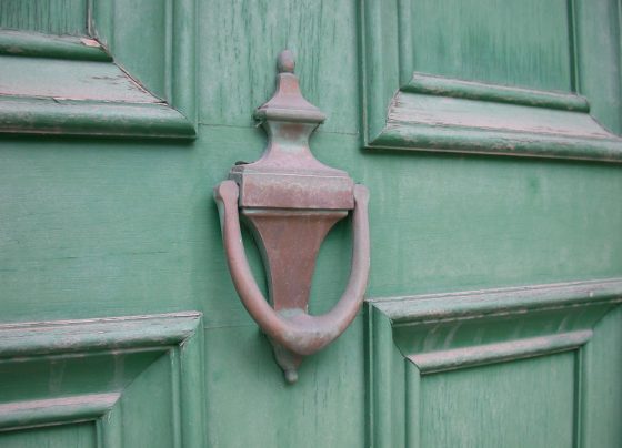 Warning issued after doorstop 'intimidation'
