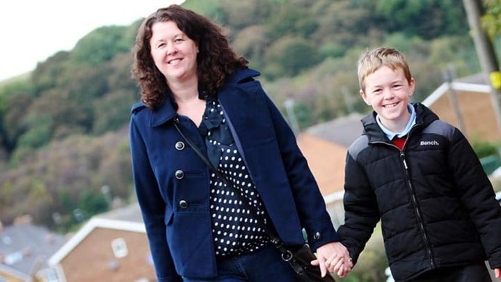 School or nursery will walk away with £1000