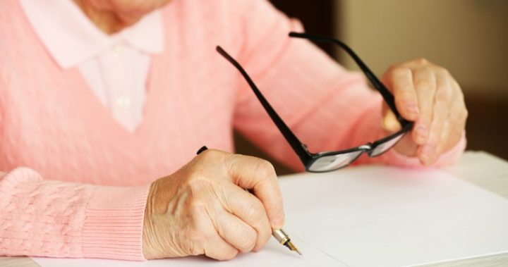 Grimsby care home residents get new pen pals