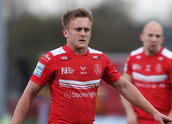 Litten extends Rovers contract until 2025
