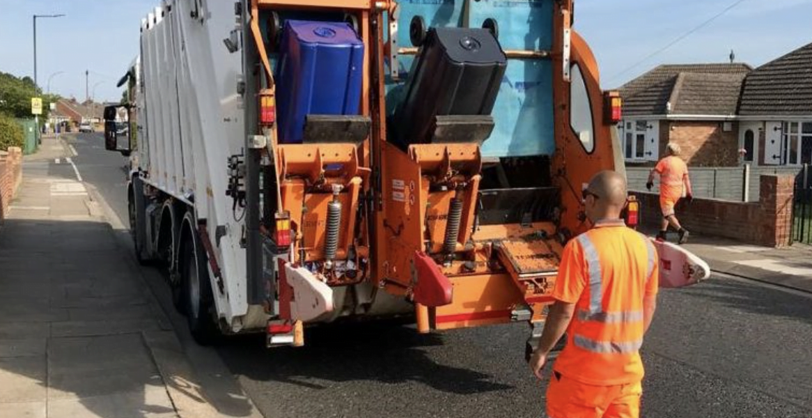 Disruption to bin collections continues in Grimsby