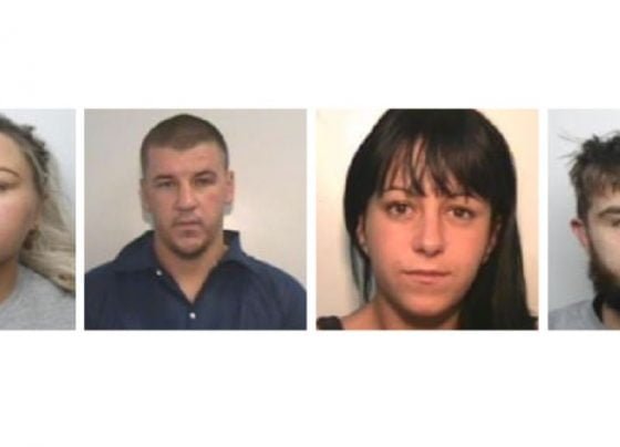 smuggle drugs into prison