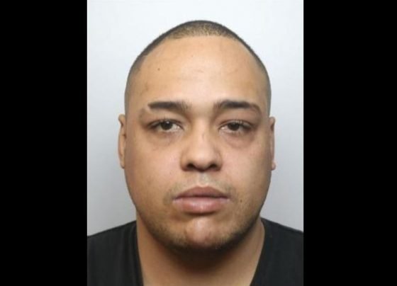 prisoner throws urine faeces